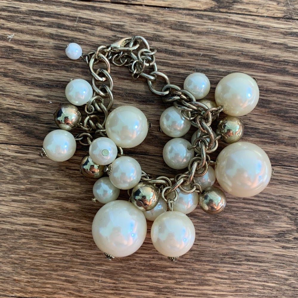 Pearl Gold Ball Bracelet